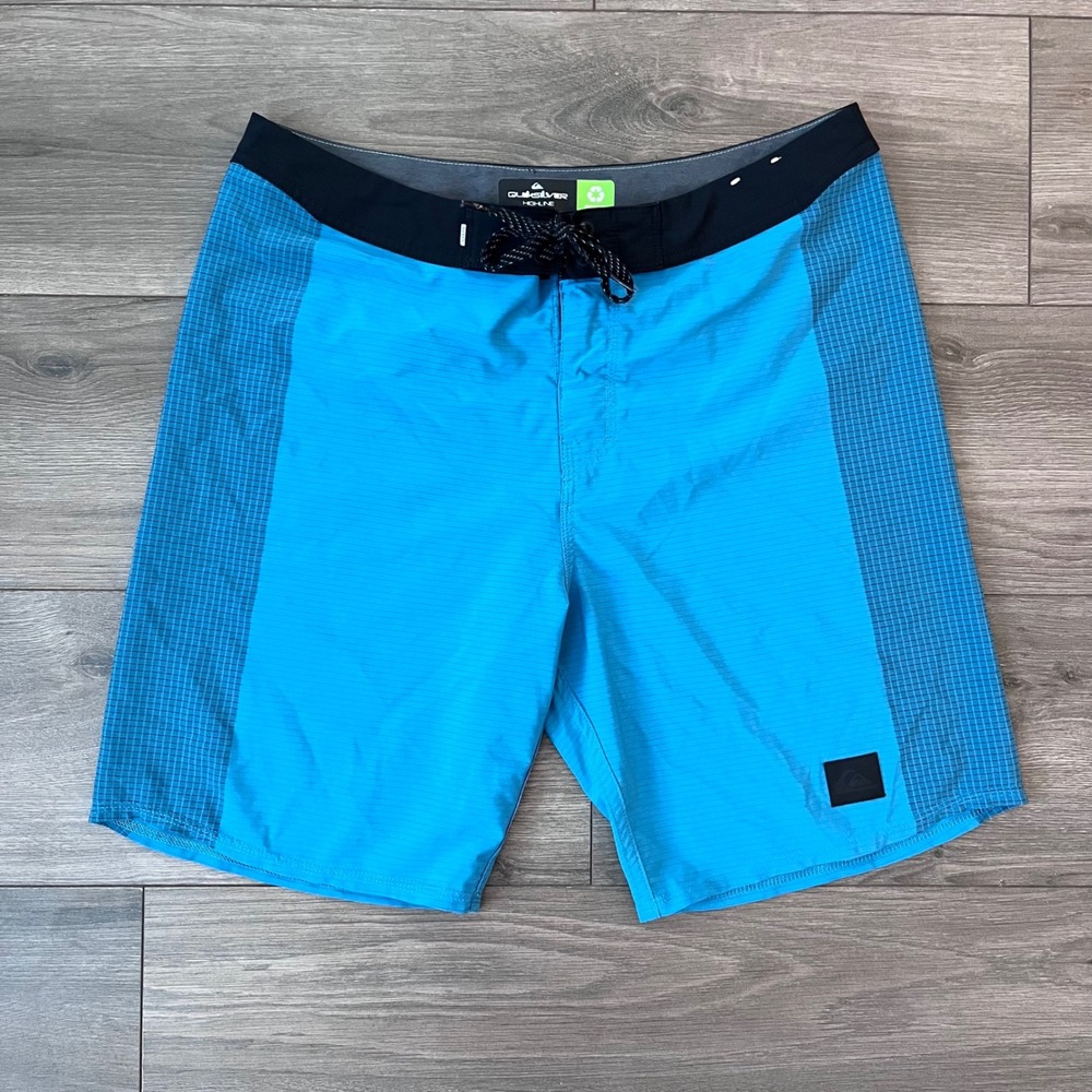Quiksilver Highline Mens Blue Recycled Board Shorts Size 32 Surf Swim Trunks